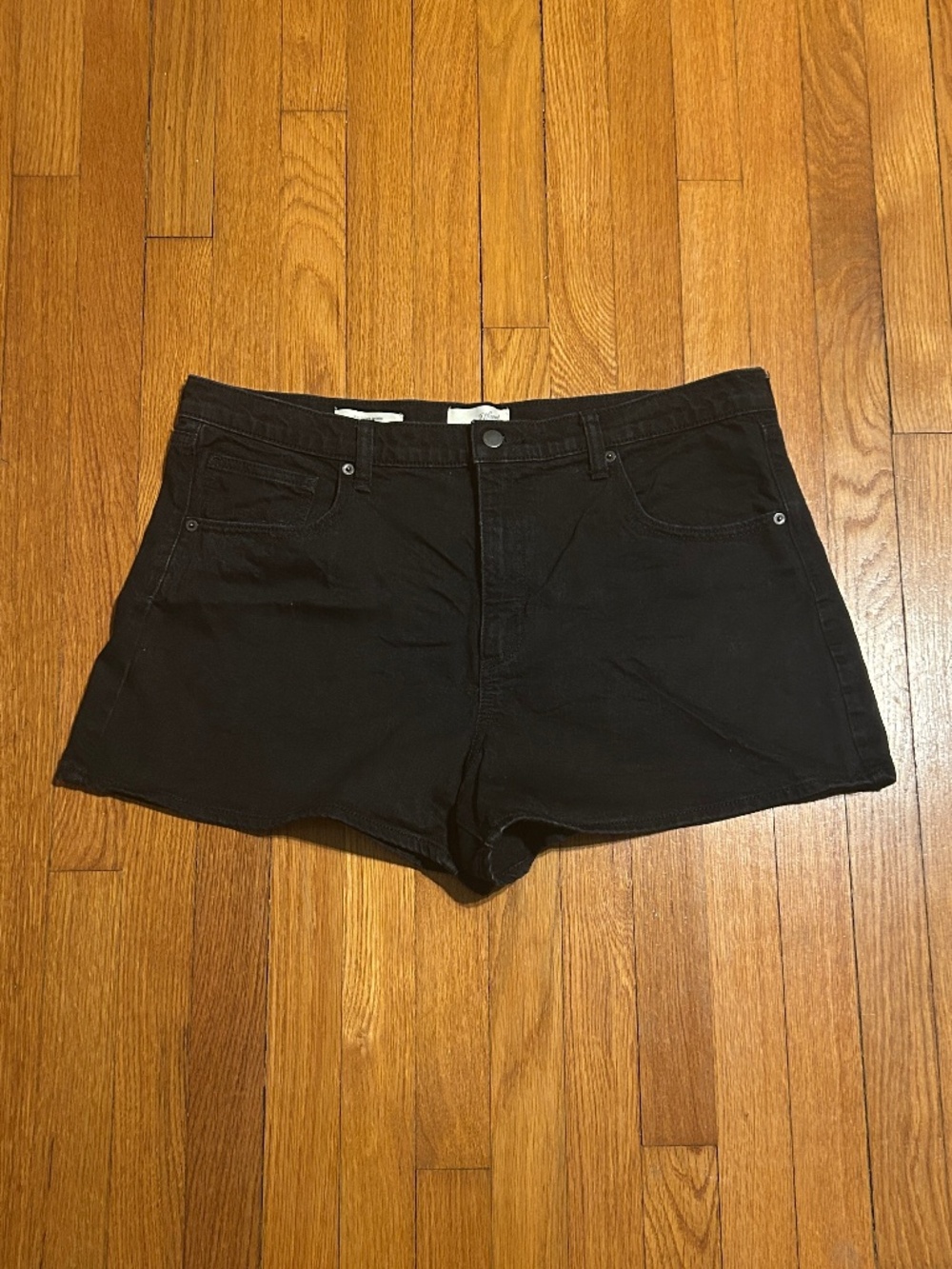 Universal Thread 90's Cutoff Shorts Black Wash Women’s 16R
